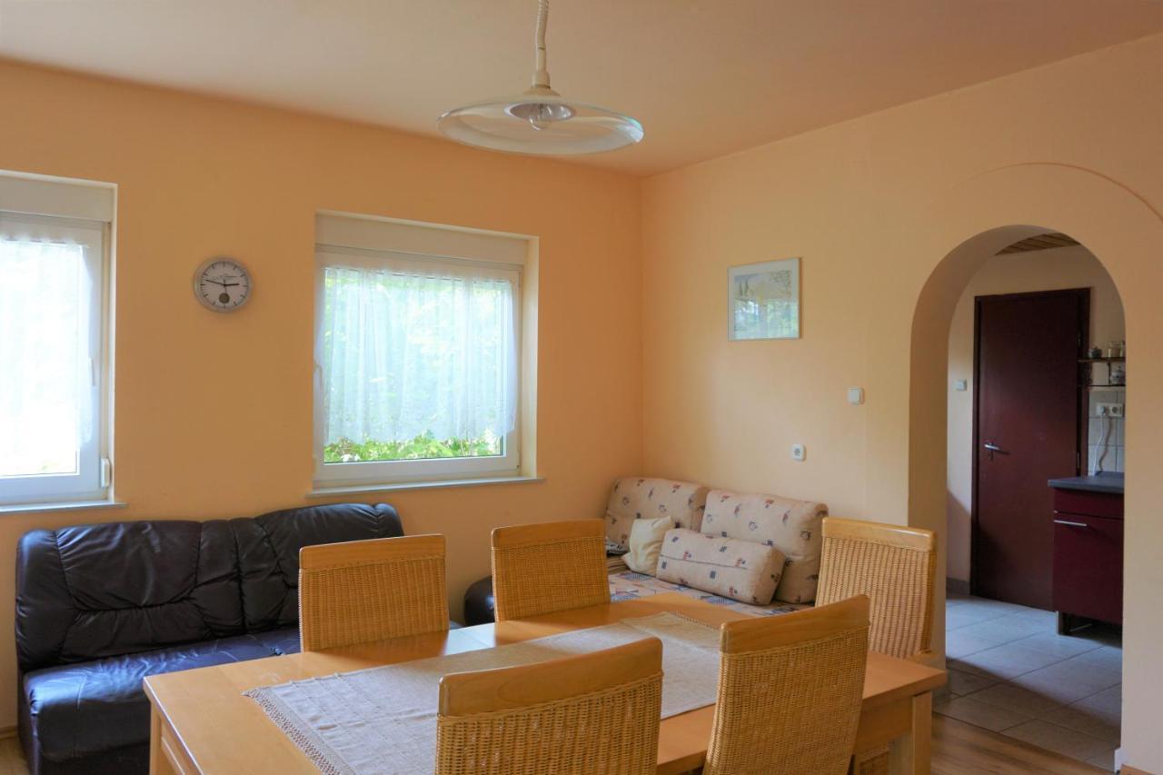 Ferienhaus Plattensee/Balaton Villa Szolad Ngoại thất bức ảnh